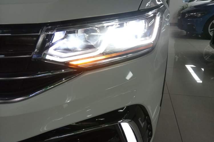 Used Volkswagen Tiguan L New Energy 2022 430 PHEV Plug-in Hybrid Flagship Edition
