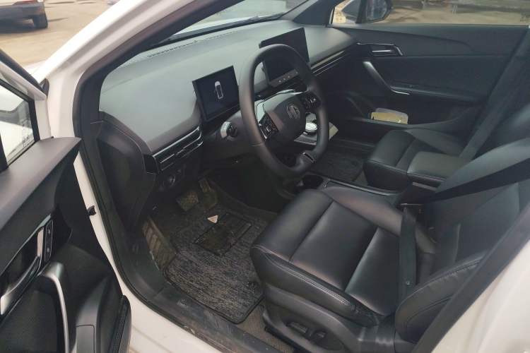 Used MG 4 EV 2023 415 km Range Sea-Faring Champion Edition