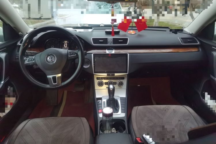 Used Volkswagen Magotan 2012 Travel Edition 2.0 TSI Comfort Version Center Console