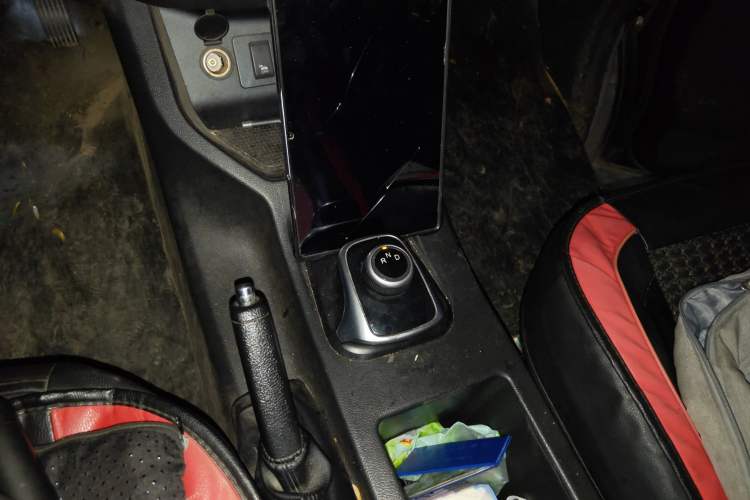 Used FORTHING Lingzhi M5 2022 Comfort Model 7 Seats