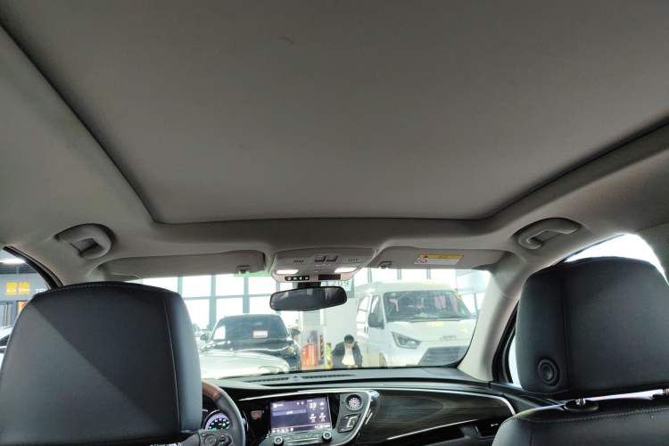 Used Buick Envision 2020 20T Two-Wheel Drive Leading Version Headliner