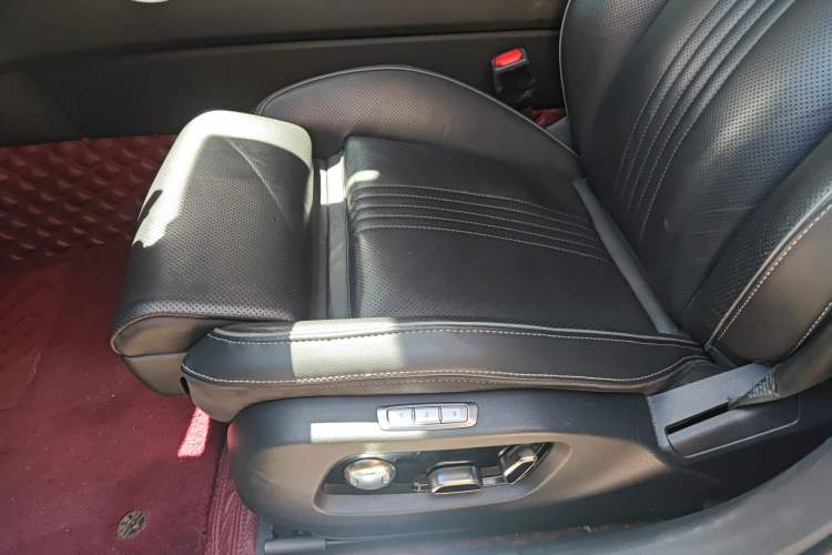 Used Hongqi H9 2020 3.0T Smart Connect Flagship Edition Left Front Seat