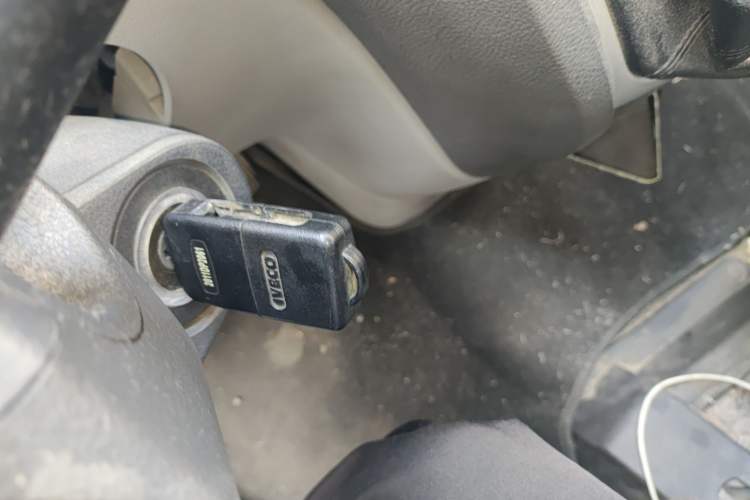 Used Iveco Power Daily 2017 2.5T Deluxe A37 High-Roof 6-7 Seater Bus 47Z5