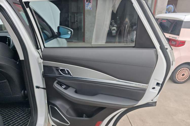 Used JETOUR X70 2022 1.5T DCT YueXing Edition 5 Seats