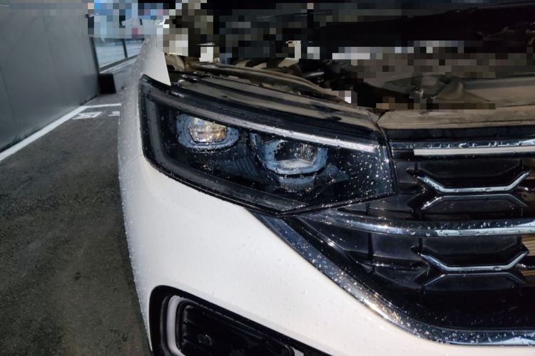 Used Volkswagen Tayron 2023 330TSI Two-Wheel-Drive Luxury Plus Advanced Version Right Front Headlight