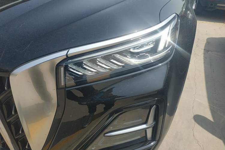 Used Hongqi HS5 2023 2.0T Qixiang Pro Edition