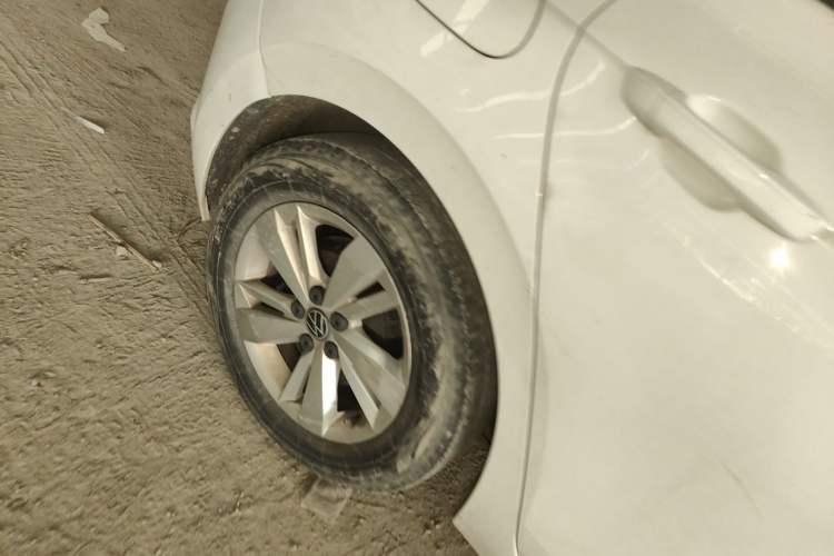 Used Volkswagen Polo 2023 Revised Plus 1.5L Automatic – Enjoy Life Edition Right Rear Wheel Hub