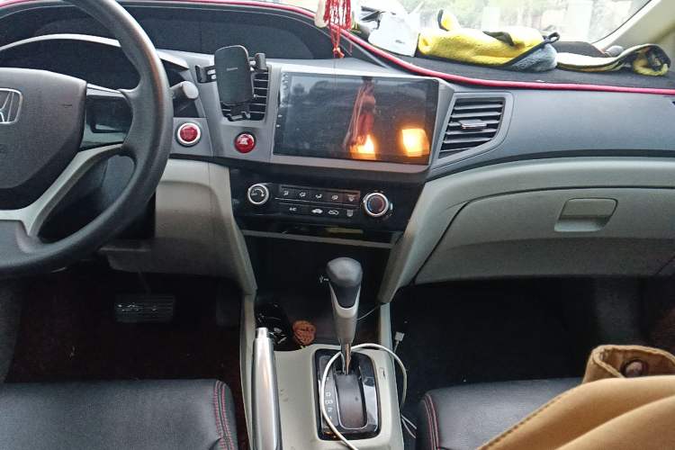 Used Honda Civic 2014 1.8L automatic comfort version