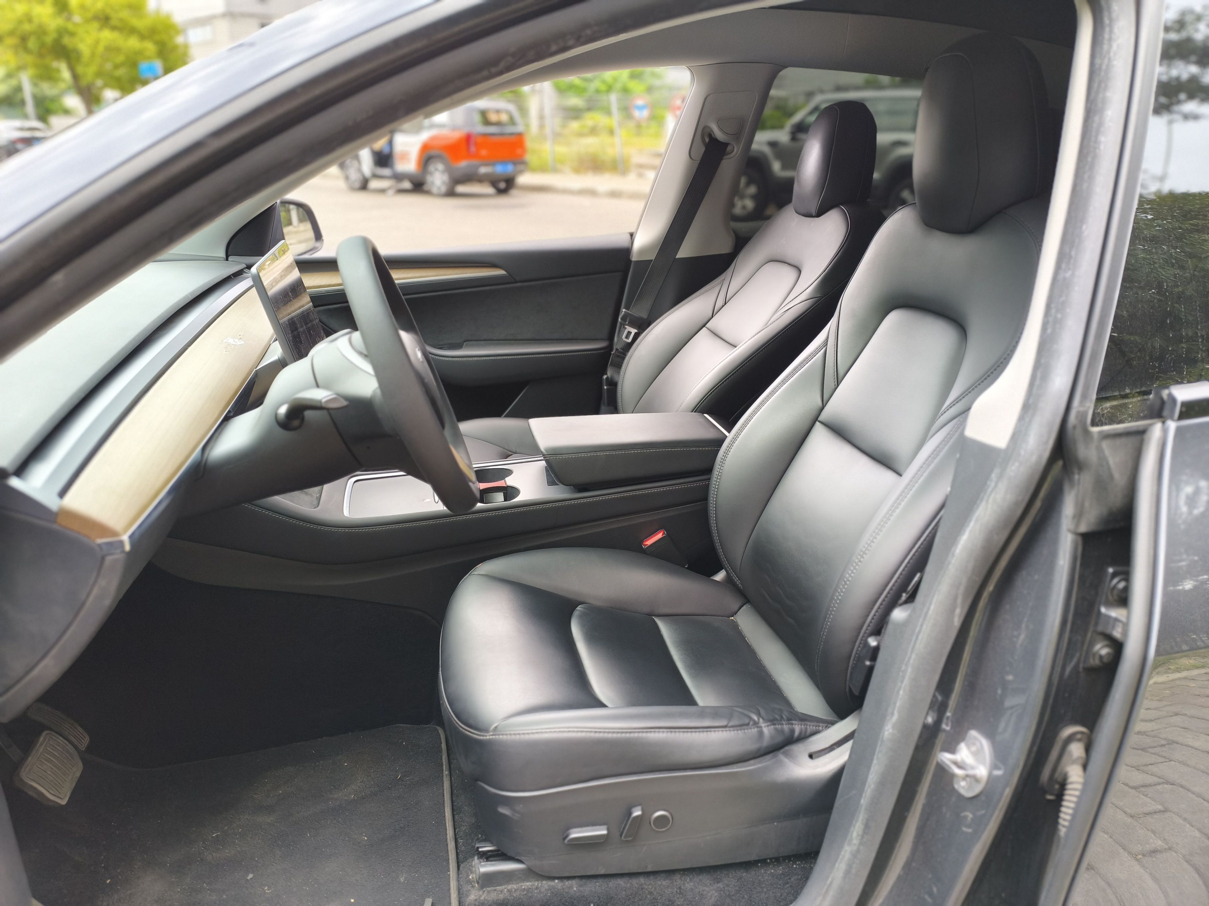 Interior delantero