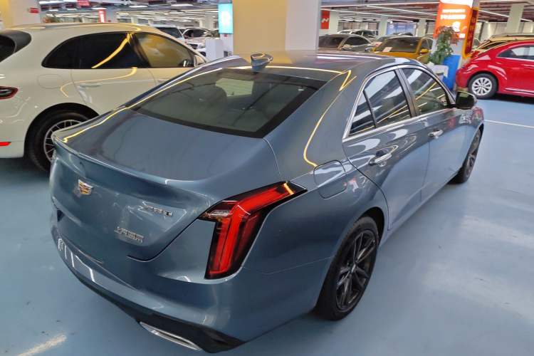 Used Cadillac CT4 2023 28T Luxury Version
