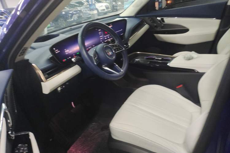 Used Buick E5 2023 Avia Four-Wheel Drive Version