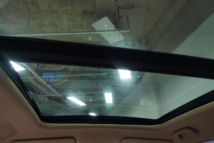 Used Hima AITO M7 2024 1.5T Intelligent Driving Rear-Drive Max Edition 6 Seats Headliner