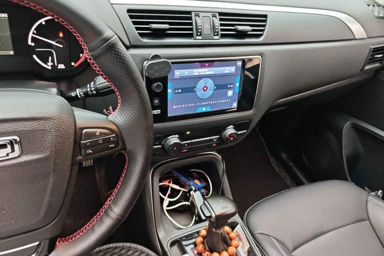 Used Qoros 5 2017 1.6T Automatic Leading Model
