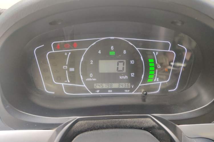 Used King Long Longyao 8 2022 Pure Electric Van Flat Roof 50.232 kWh