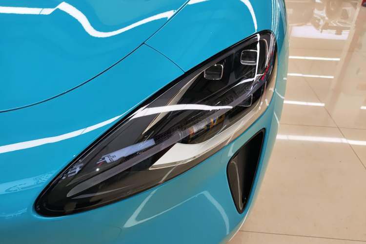 Used Xiaomi Auto SU7 2024 Rear-Drive Long-Range Intelligent Driving Version