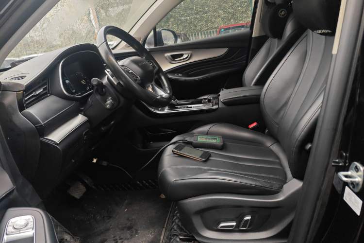 Used Roewe RX5 MAX 2019 300TGI Automatic Smart Cabin Luxury Edition
