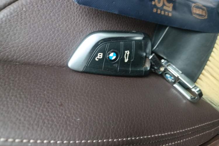 Used BMW X1 2018 sDrive18Li Luxury Model
