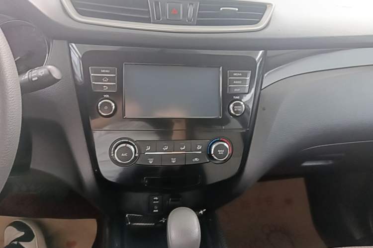 Used Nissan Qashqai 2017 2.0L CVT Elite Edition China V Standard