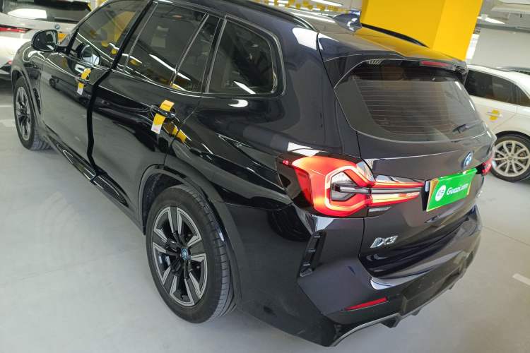 Used BMW iX3 2024 Leading Model
