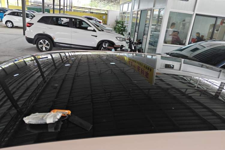 Used Nissan N7 2025 510 Max Roof