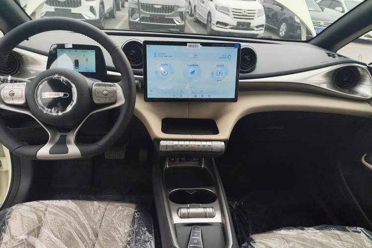 Used BYD Dolphin 2025 420km Free Edition
