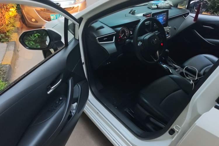 Used Toyota Corolla 2021 1.2T S-CVT Elite PLUS Edition Driver Seat