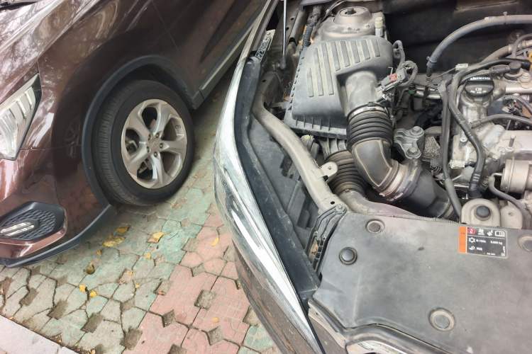 Used Buick Envision 2016 20T Two-Wheel-Drive Elite Model Right Front Headlight