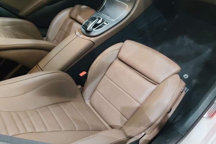 Used Mercedes-Benz E-Class 2018 Facelift E 200 L Sport Edition