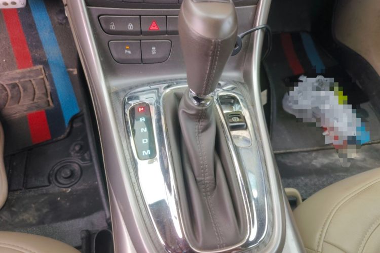 Used Chevrolet Malibu 2013 2.4L Automatic Luxury Edition Gear Lever