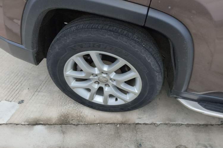 Used Jeep Commander 2018 2.0T Two-Wheel Drive Enjoy Edition China V
