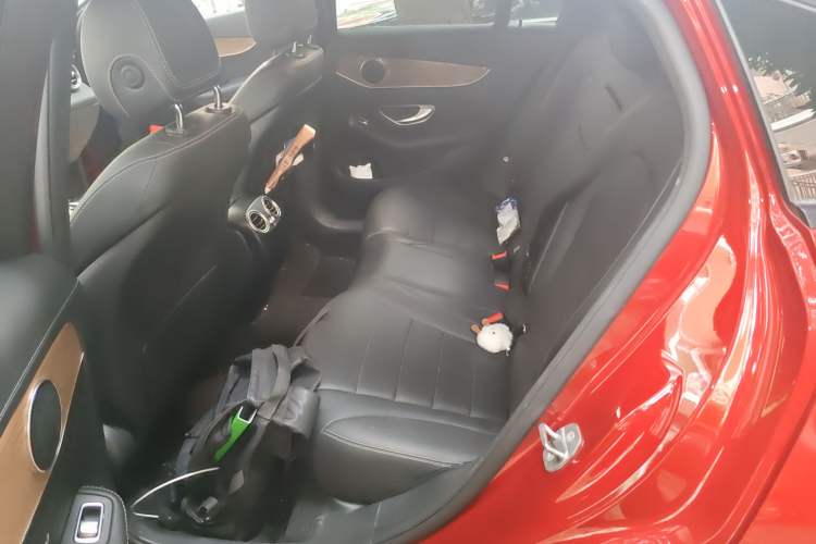 Used Mercedes-Benz GLC Coupe 2018 GLC 260 4MATIC Coupe SUV Left Rear Seat