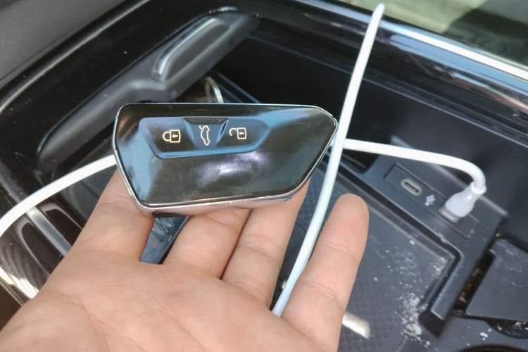 Used Volkswagen ID.6 X 2021 1st Edition ID. First Impression Edition Vehicle Key