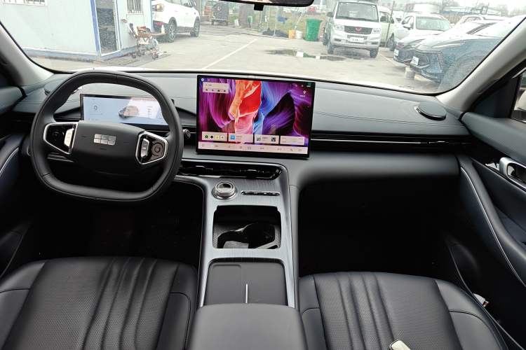 Used Geely Galaxy E5 2024 440km Launch Edition
