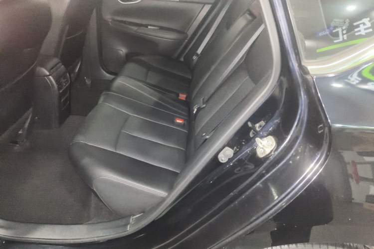 Used Nissan Sylphy 2014 1.6XV CVT Deluxe Edition