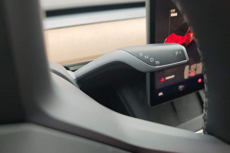 Used Tesla Model Y 2022 Rear-Wheel-Drive Version