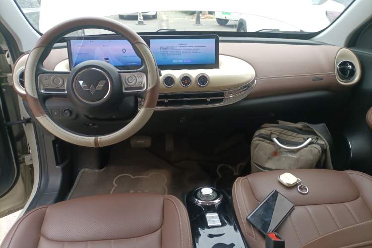 Used Wuling Bingo 2023 410 km Lingxi Deluxe Edition
