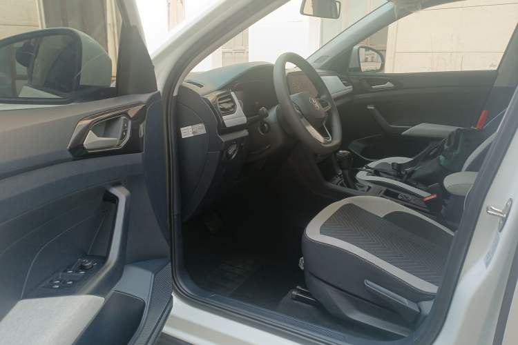 Used Volkswagen Tharu 2025 New Sharp 1.5L Sharp Edition Driver Seat