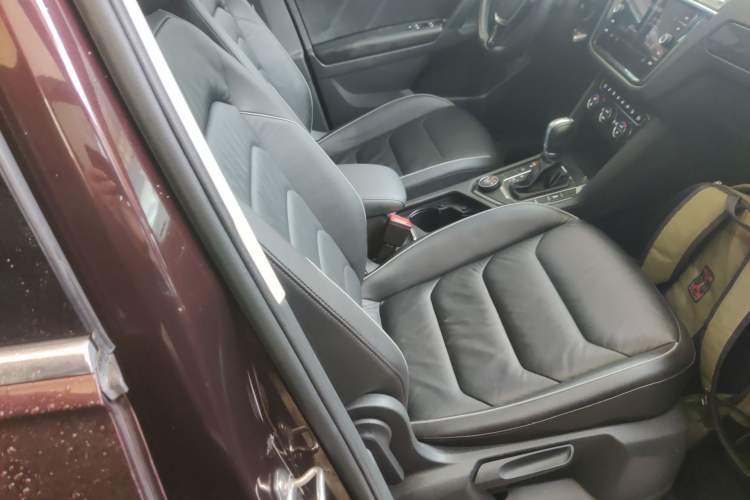 Used Volkswagen Tiguan 2018 330TSI All-Wheel-Drive Innovation Model