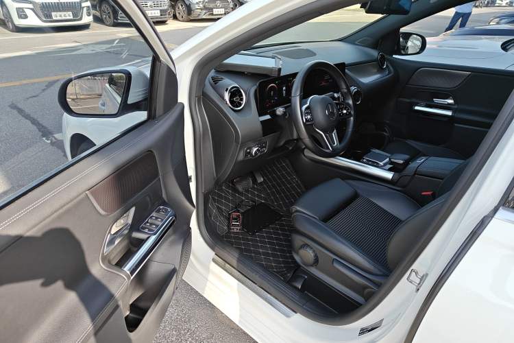 Used Mercedes-Benz B-Class 2022 B 180 Fashion Model
