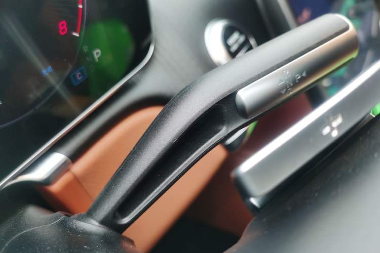 Used Mercedes-Benz S-Class 2024 S 400 L Business Model Gear Lever