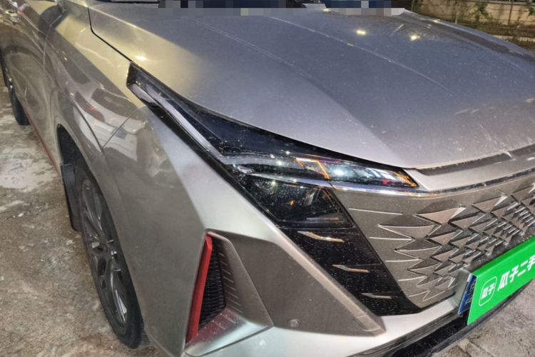 Used CHANGAN OSHAN Z6 2022 Blue Whale 1.5T DCT Luxury Model Right Front Headlight