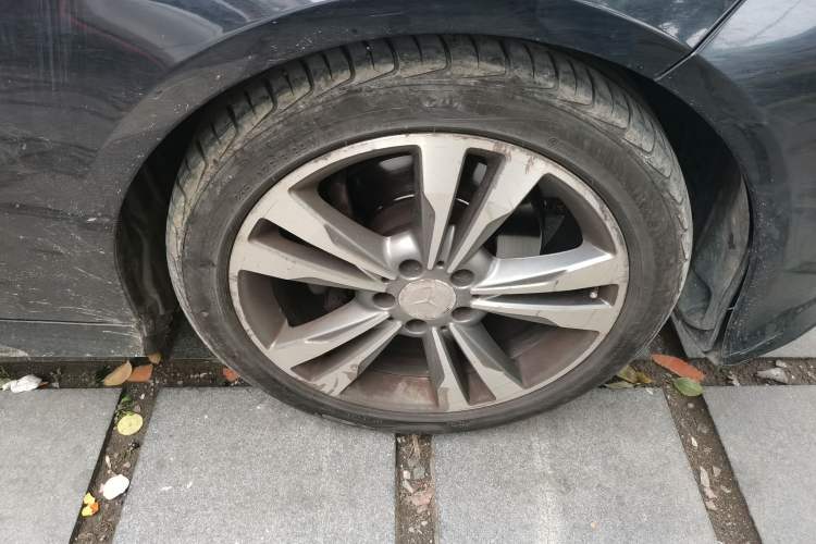 Used Mercedes-Benz E-Class 2015 E 260 L Sport & Fashion Model