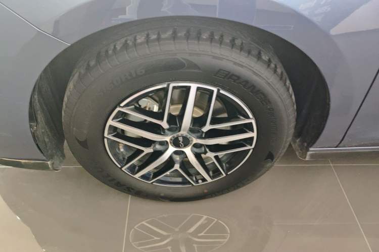 Used BYD Seal 05 DM-i 2025 DM-i Intelligent Drive 120KM Flagship Model
