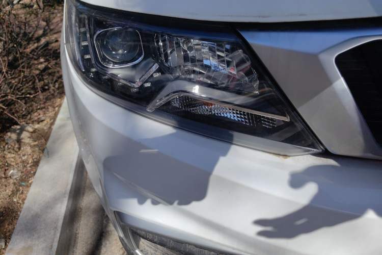 Used Geely Auto Vision X6 2018 1.8L Manual 4G Connect Luxury Edition Right Front Headlight