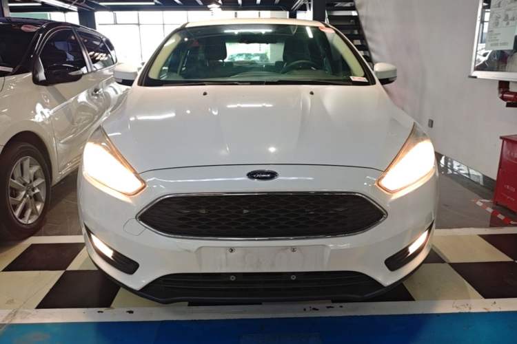 Used Ford Focus 2015 Hatchback 1.6L Automatic Comfort Model Front