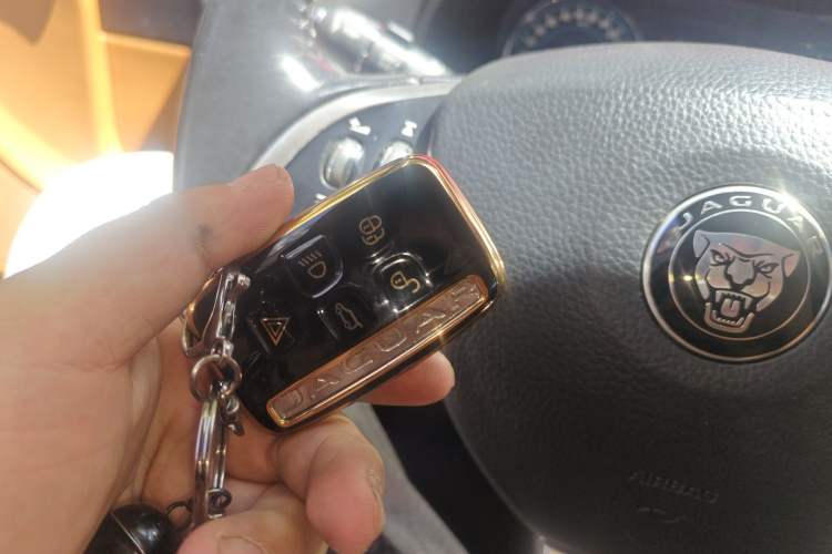 Used Jaguar XF 2015 XF 2.0T Luxury Edition