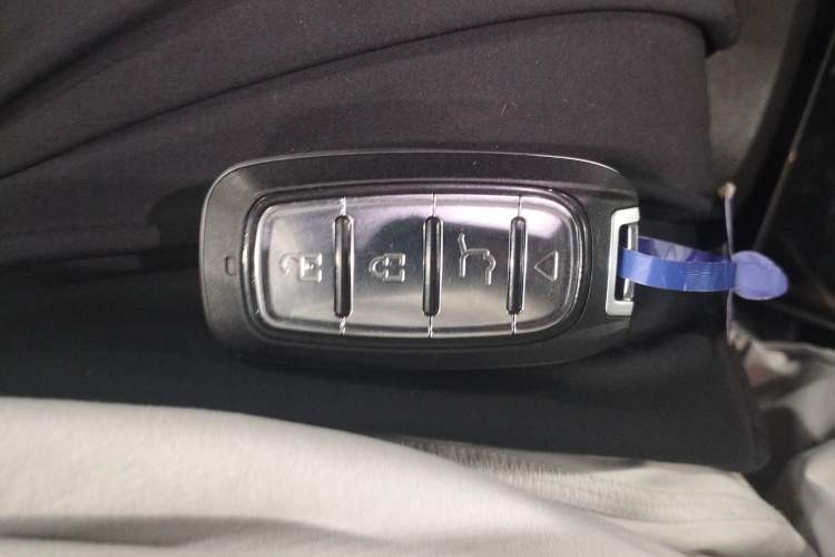 Used GAC Trumpchi GS8 2017 320T Two-Wheel Drive Luxury Smart Connectivity Version (7 Seats)