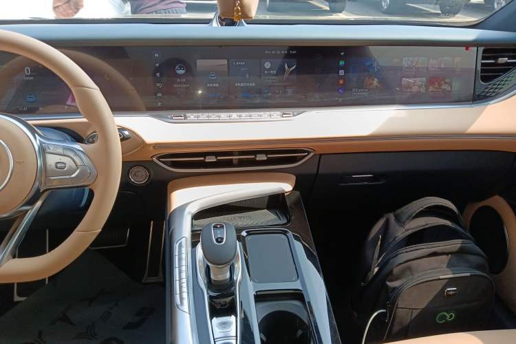 Used VOYAH FREE 2021 Four-Wheel Drive Standard Range-Extended Exclusive Luxury Package