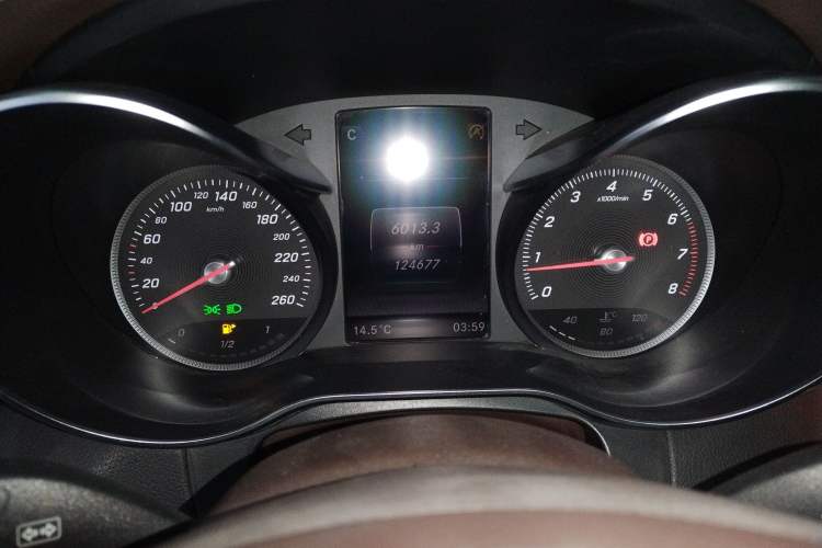 Used Mercedes-Benz GLC 2019 GLC 260 L 4MATIC Dynamic Model