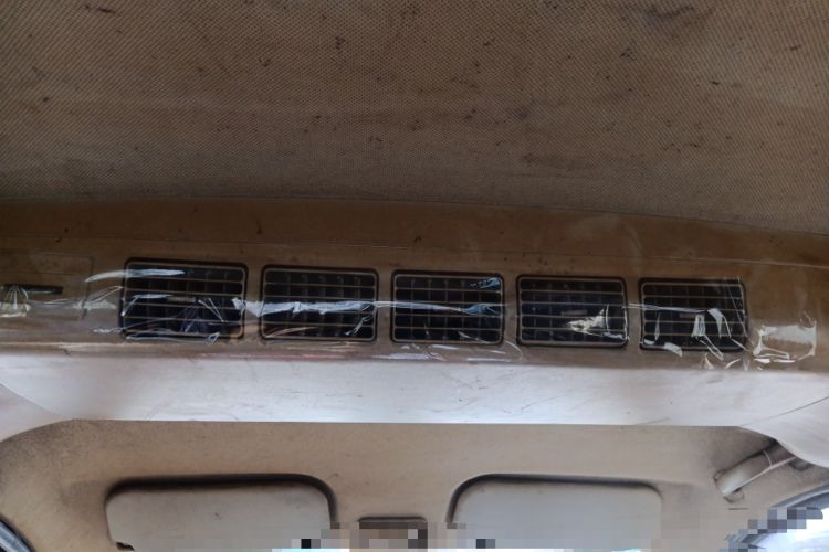 Used Wuling Rongguang V 2016 1.2L Practical Model Non-Power-Assisted Headliner